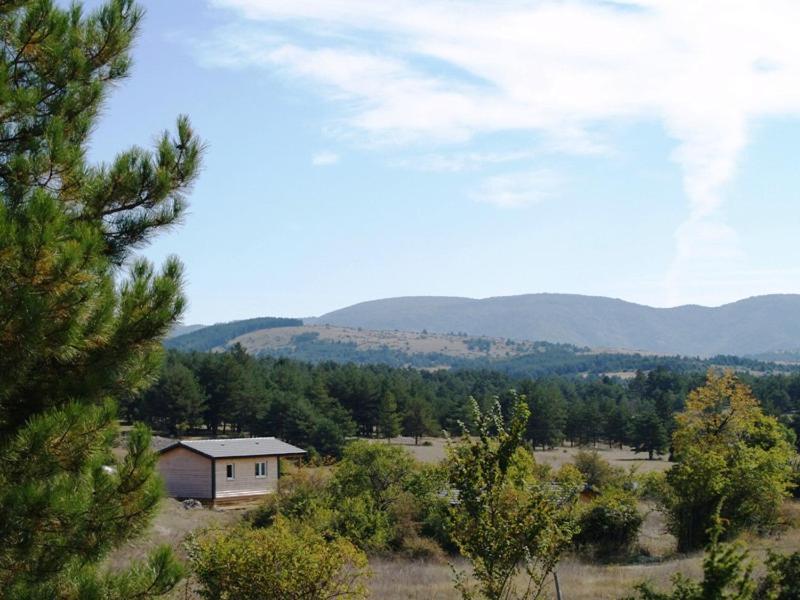 فيلا Domaine De Pradines Lanuéjols المظهر الخارجي الصورة