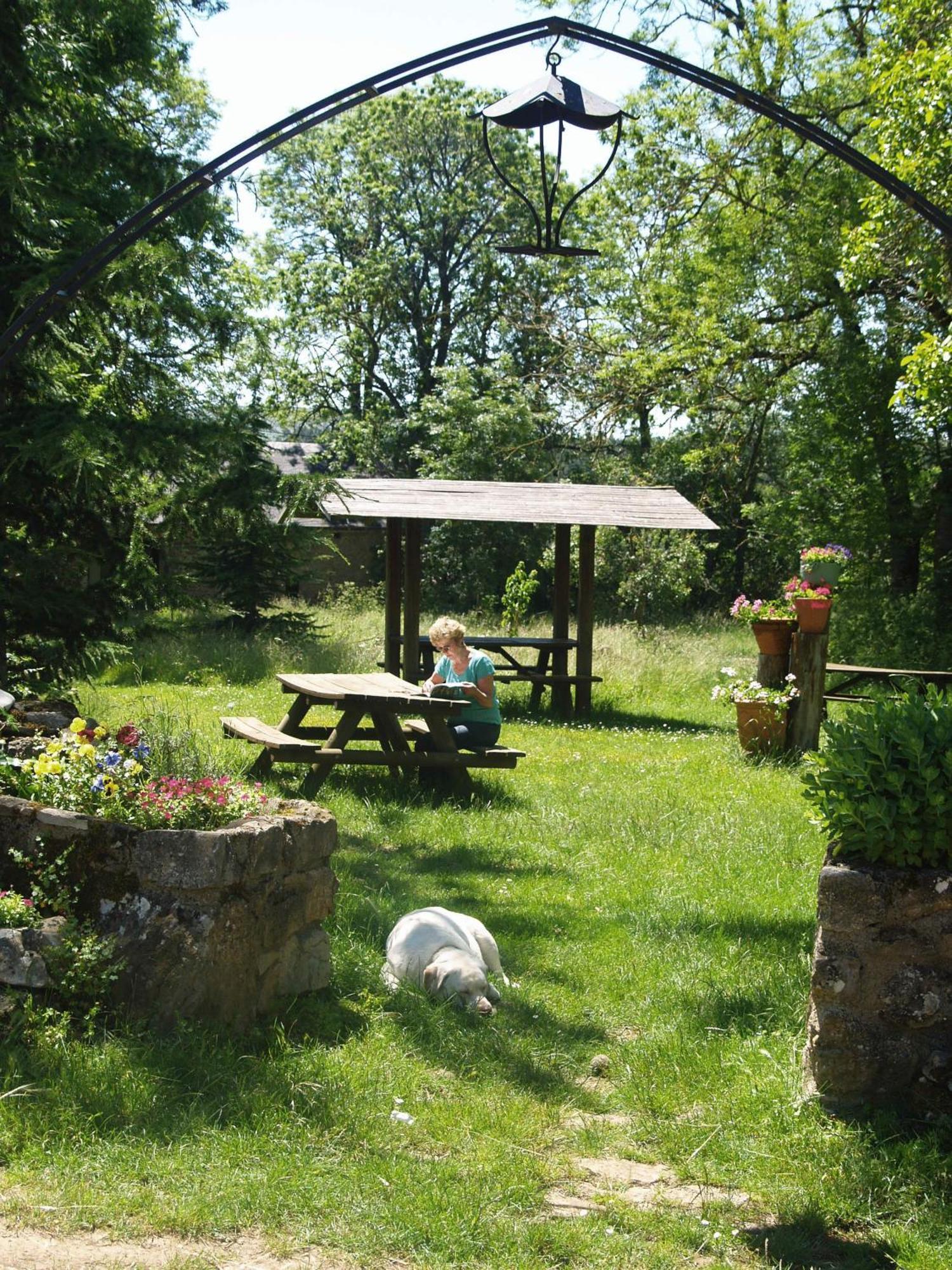 فيلا Domaine De Pradines Lanuéjols المظهر الخارجي الصورة